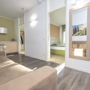  Apartment Primavera Al Teatro Italy